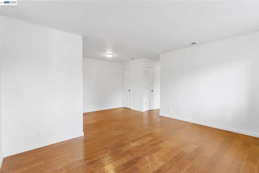 1044 Mohr Ln #D, Concord, CA 94518 - #3