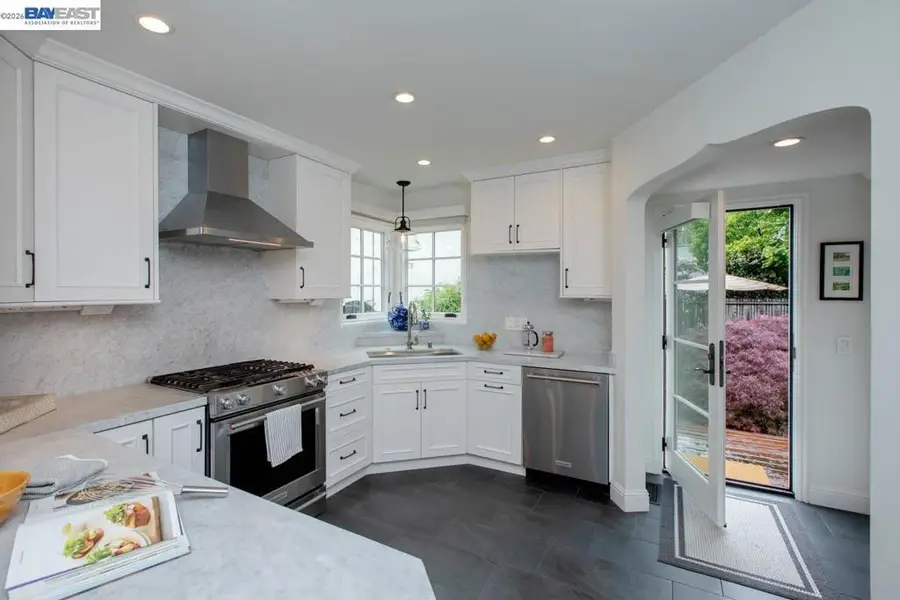 905 Del Mar Ave, Alameda, CA 94501 - #2