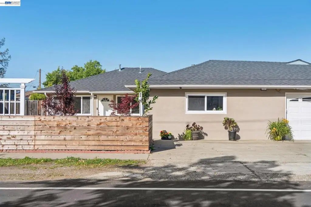 417 Maitland Dr, Alameda, CA 94502 - #1