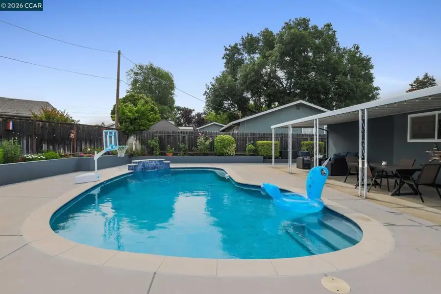 5187 Greenmeadow Dr, Concord, CA 94521 - #3