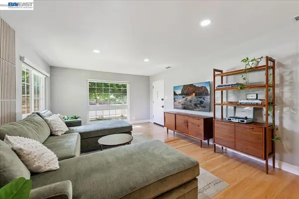 168 Albatross Avenue, Livermore, CA 94550