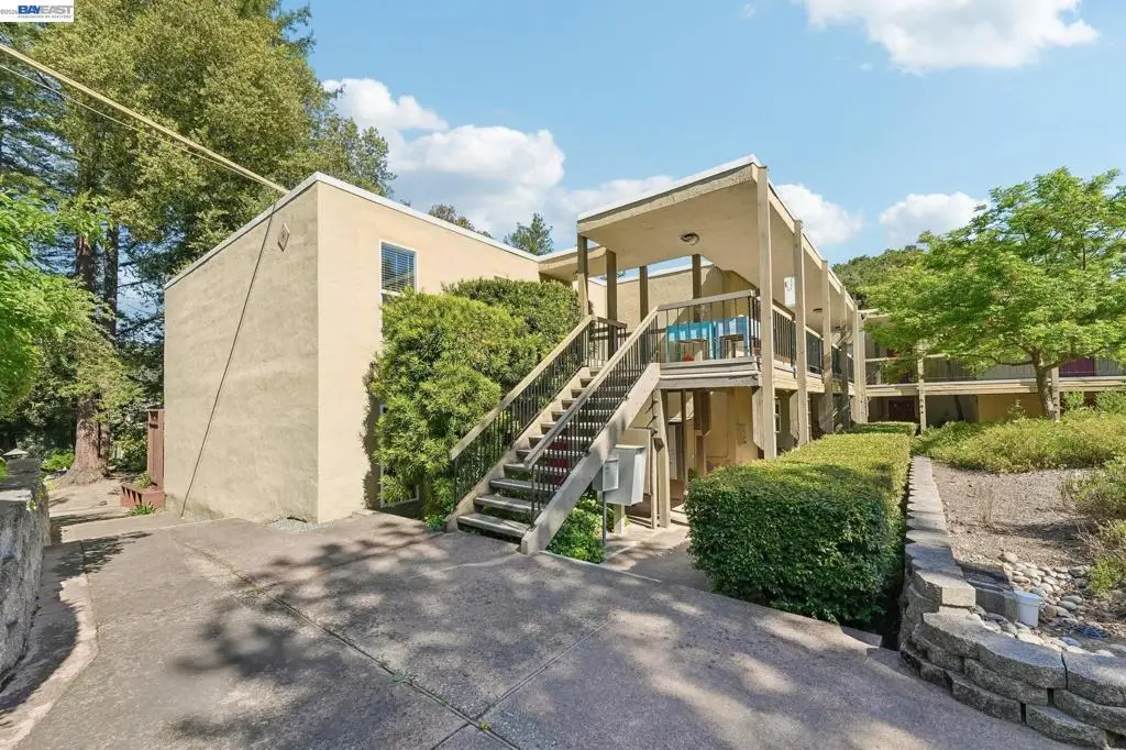 651 Moraga Road #5, Moraga, CA 94556 - #1