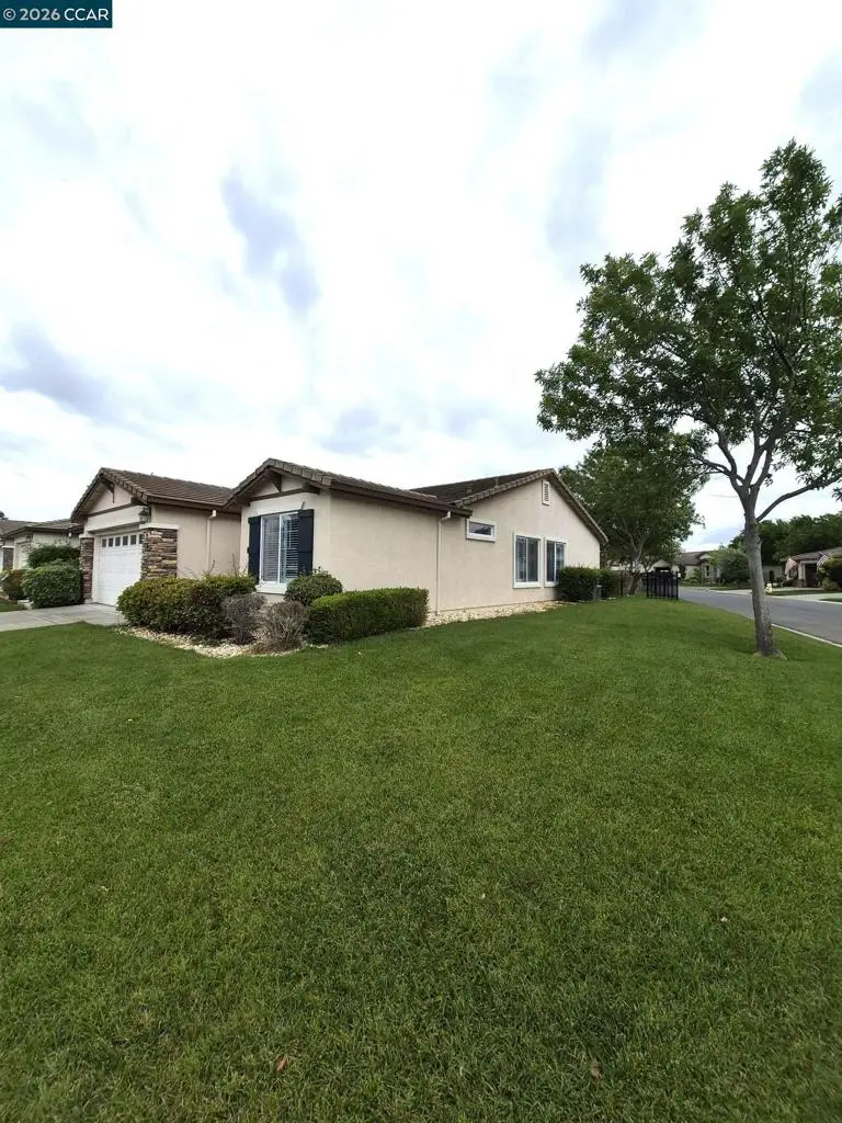 200 Springhill Dr, Rio Vista, CA 94571 - #3