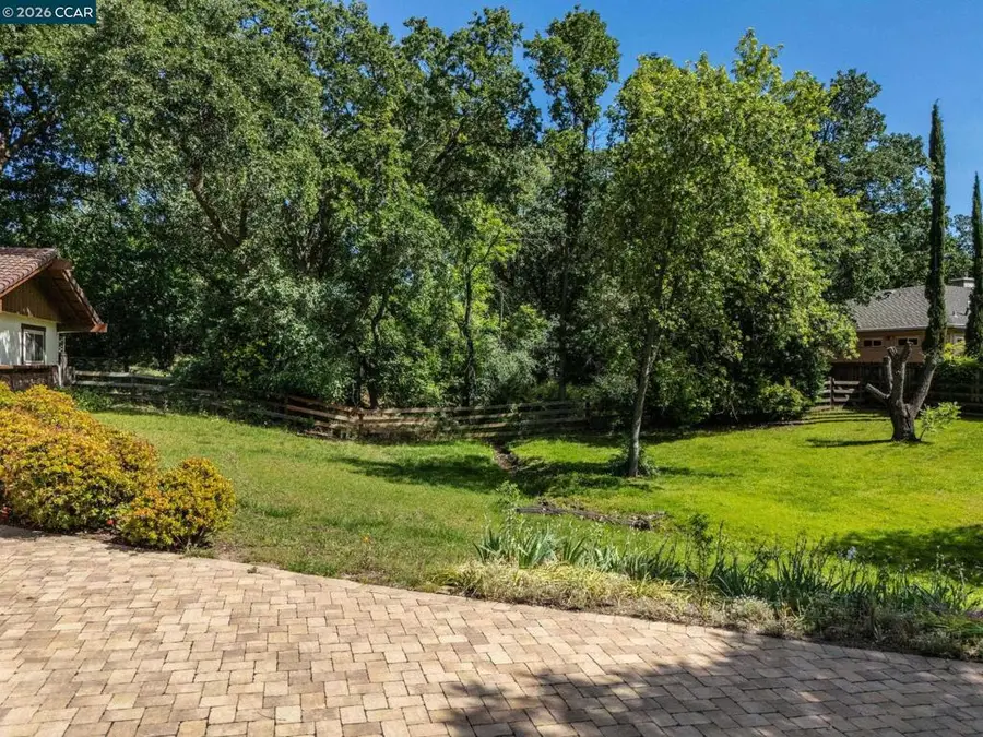 5305 Pine Hollow Rd, Concord, CA 94521 - #3