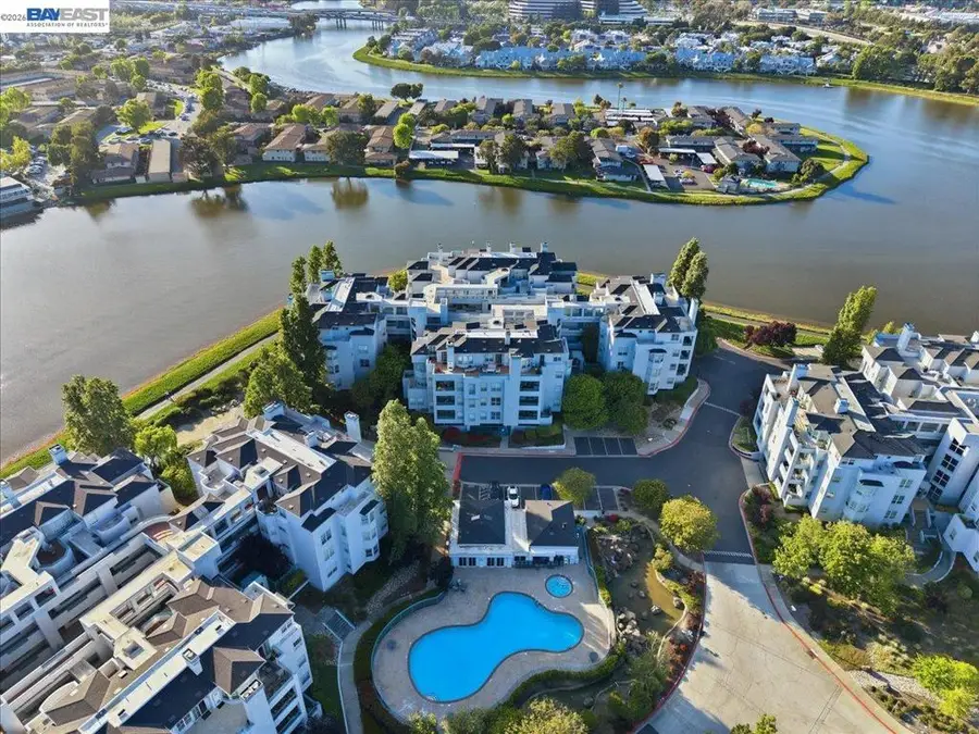 720 Promontory Point Ln #2205, Foster City, CA 94404 - #3