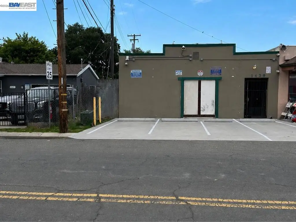 1439 Arcade Blvd, Sacramento, CA 95815 - #1