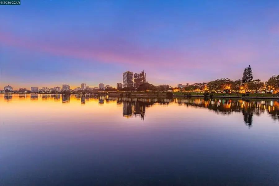 492 Staten Ave #1102, Oakland, CA 94610 - #2