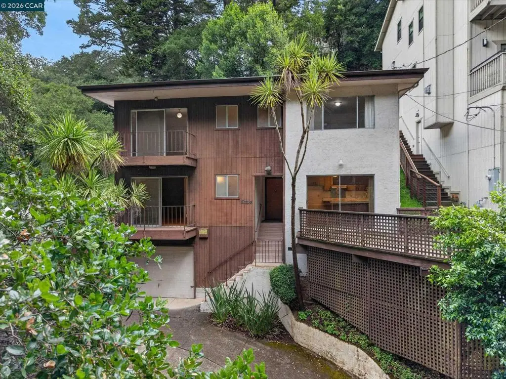 6334 Doran Dr, Oakland, CA 94611 - #1