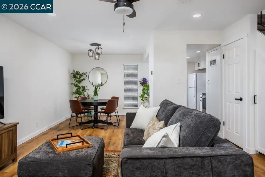 5509 Roundtree Dr #E, Concord, CA 94521 - #3