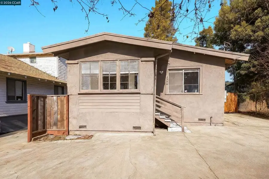 2596 Macarthur Blvd, Oakland, CA 94602 - #3