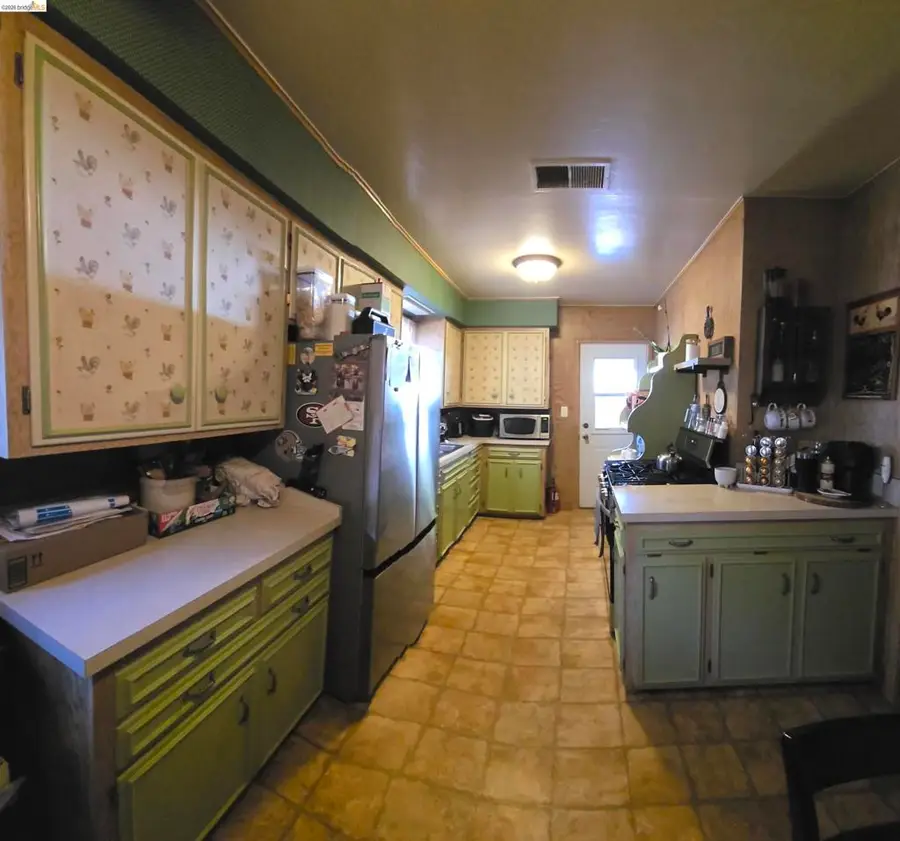1203 D St, Antioch, CA 94509 - #3