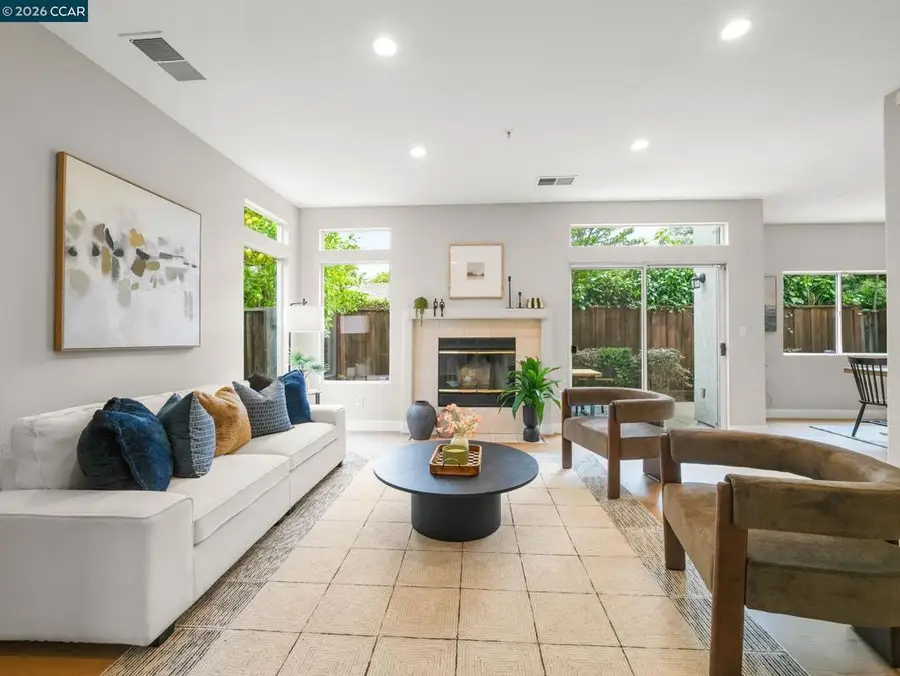 210 Ivywood Dr, Walnut Creek, CA 94598 - #3