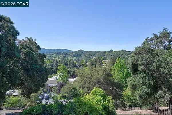 2549 Golden Rain Rd #2, Walnut Creek, CA 94595