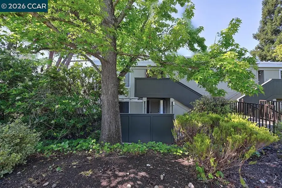 2549 Golden Rain Rd #2, Walnut Creek, CA 94595 - #3