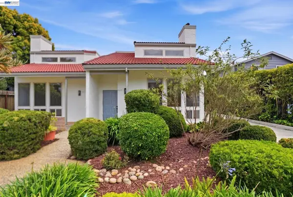 2013 Dolphin Dr, Aptos, CA 95003