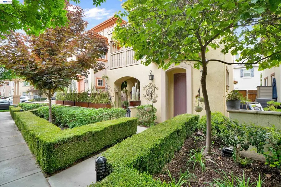 484 Selby Ln, Livermore, CA 94551 - #3