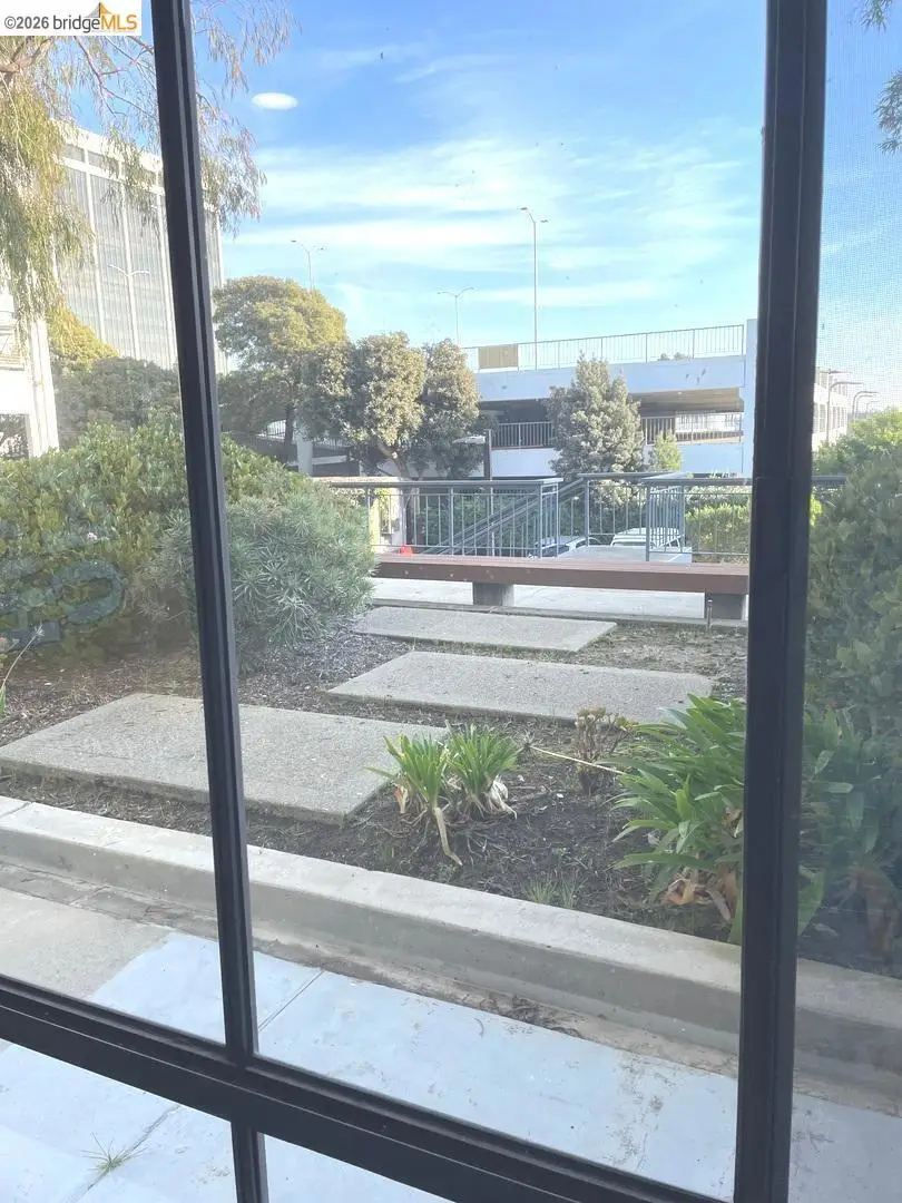Address Withheld By Seller, Emeryville, CA 94608 - #1
