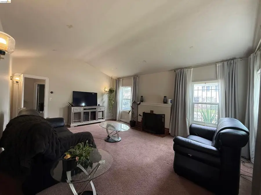 2963 62nd, Oakland, CA 94605 - #2