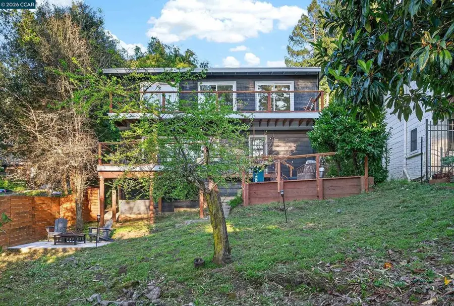 230 Fairlawn Dr, Berkeley, CA 94708 - #3