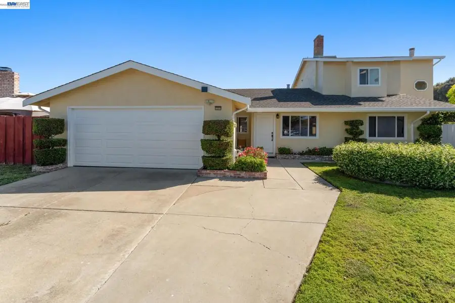 32317 Pegasus Court, Union City, CA 94587 - #3