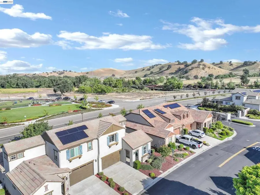 2106 Sangria St, Brentwood, CA 94513 - #2