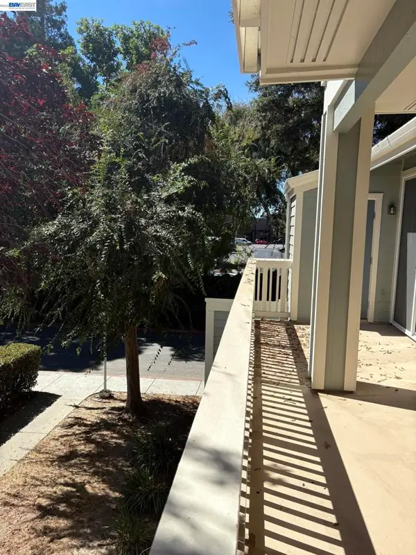 3663 Oakwood Ter #211, Fremont, CA 94536