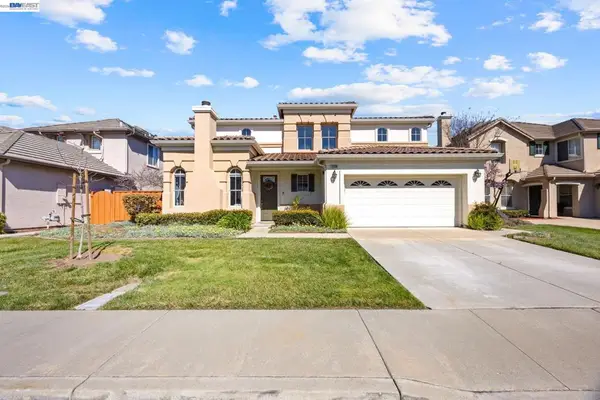 37338 Fowler St, Newark, CA 94560
