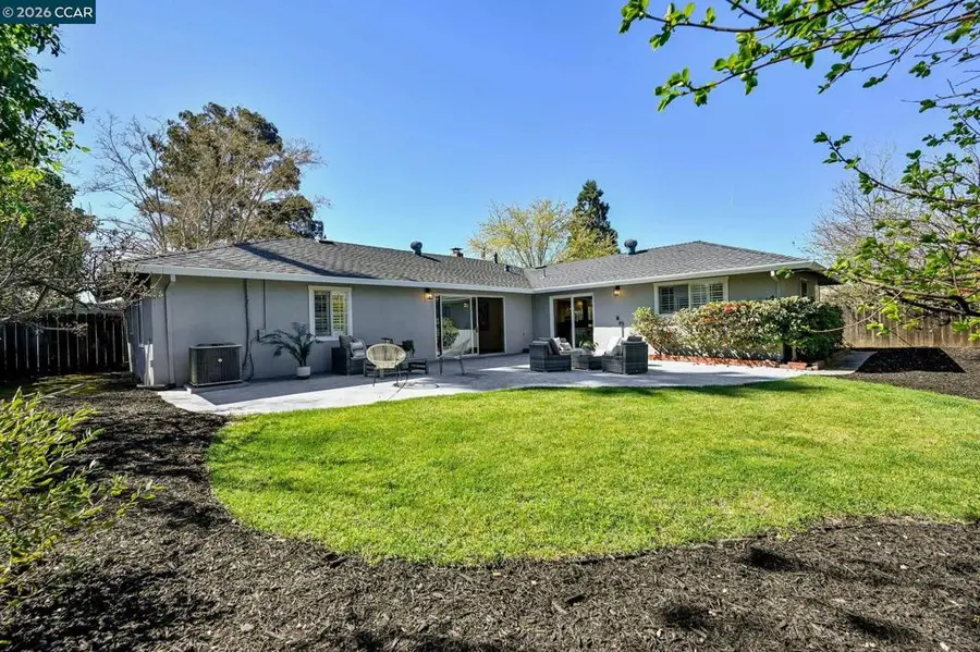 98 Sylvia Dr, Pleasant Hill, CA 94523 - #2