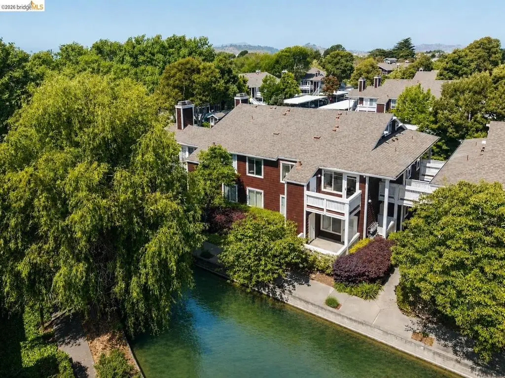 154 Marina Lakes Dr, Richmond, CA 94804 - #1