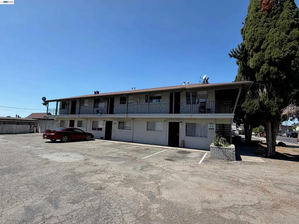 318 Dumont Ave, Hayward, CA 94544 - #1