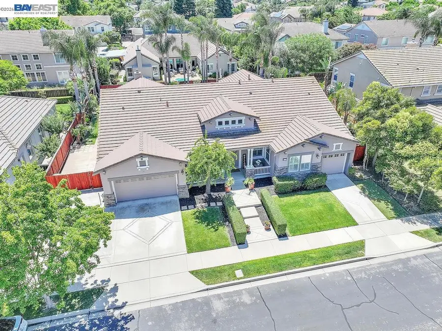 1660 Albani Pl, Brentwood, CA 94513 - #2