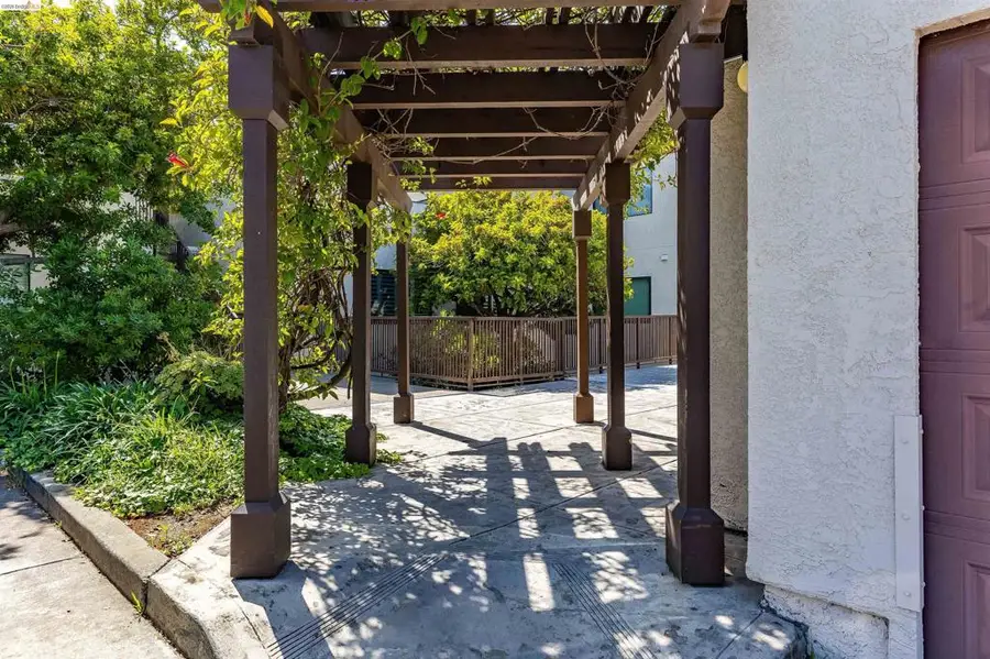 21103 Gary Dr #116E, Hayward, CA 94546 - #2
