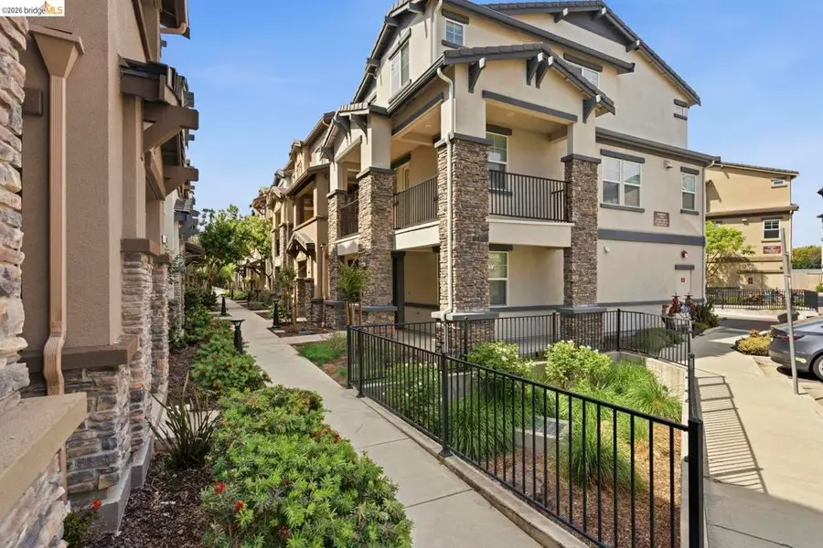 24541 Blossom Acre Way, Hayward, CA 94544 - #2