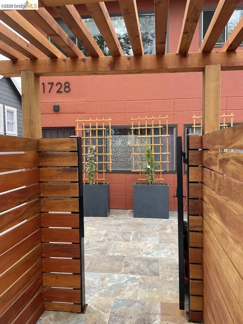 1728 7th St #F, Berkeley, CA 94710 - #2