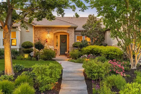 2205 Cameron Cir, Pleasanton, CA 94588