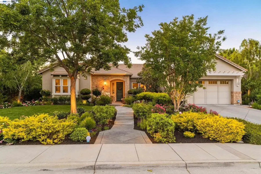 2205 Cameron Cir, Pleasanton, CA 94588 - #2