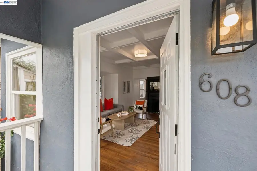 608 58th St, Oakland, CA 94609 - #2