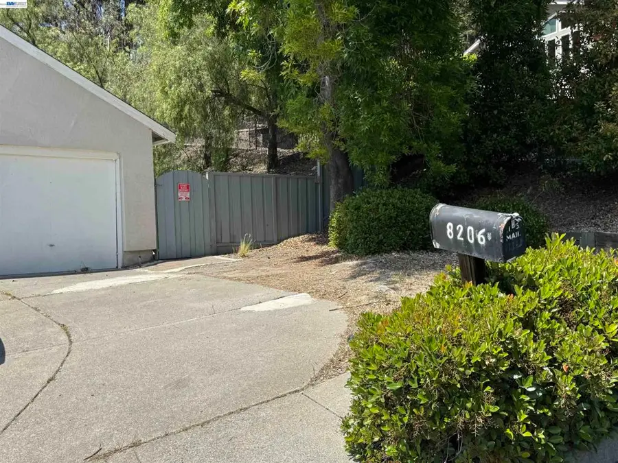8206 Rhoda Ave, Dublin, CA 94568 - #2