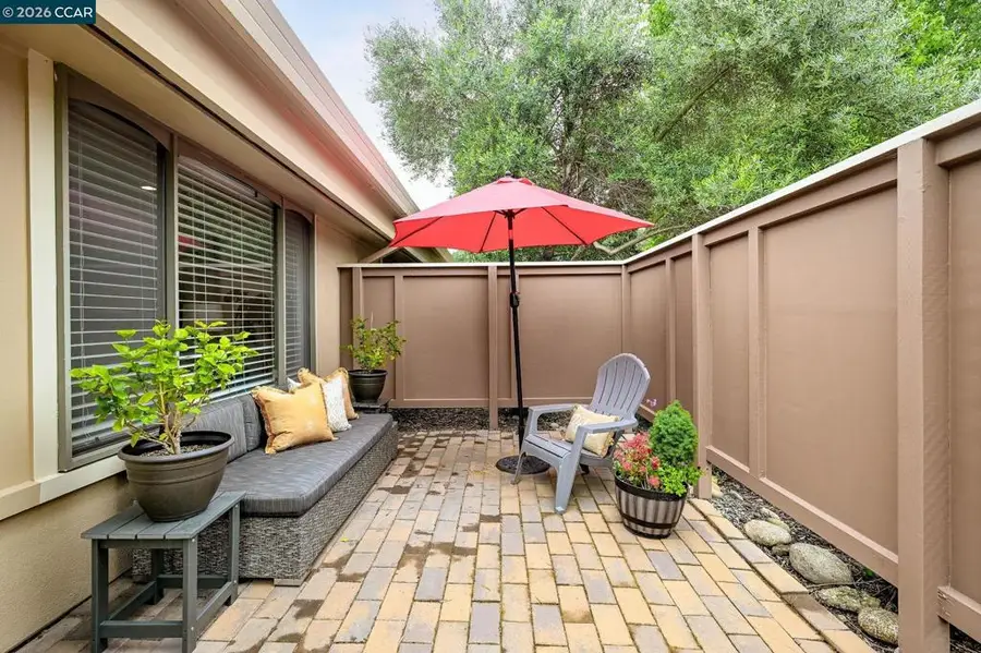 2308 Pine Knoll Dr #2, Walnut Creek, CA 94595 - #3
