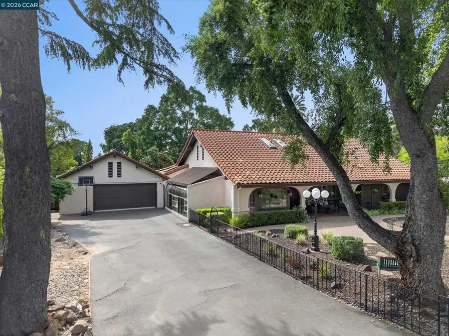 1675 Garnet Ln, Concord, CA 94519 - #2