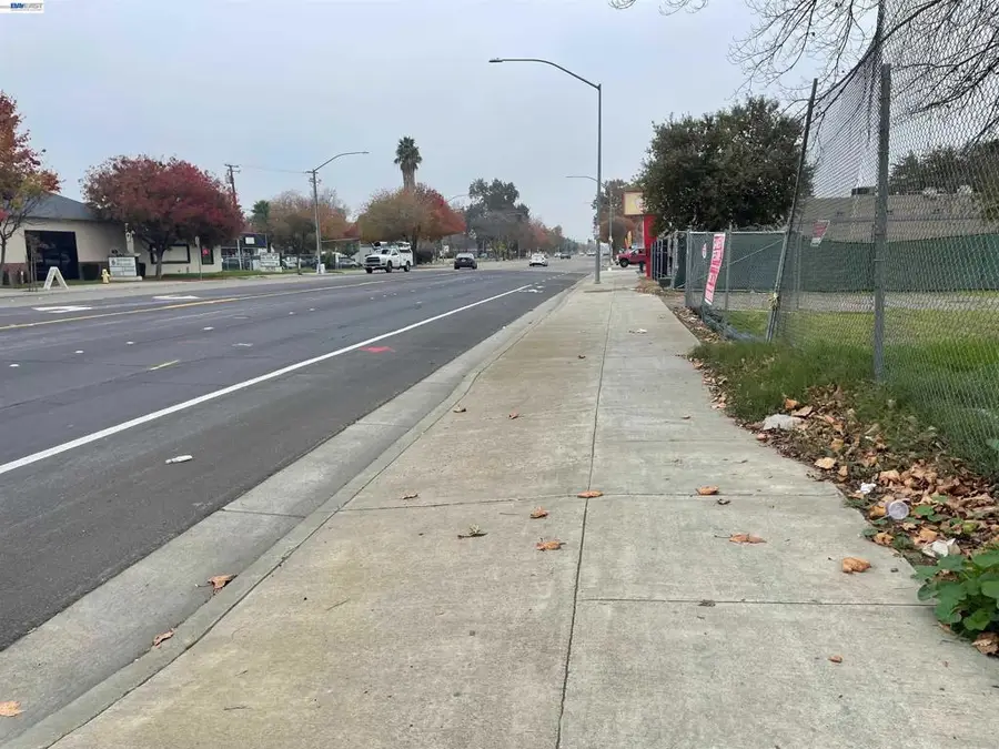 508 W Grant Line Rd, Tracy, CA 95376 - #3