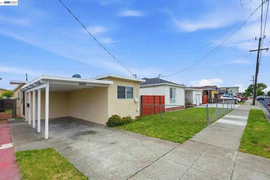 2858 17th St, San Pablo, CA 94806 - #2