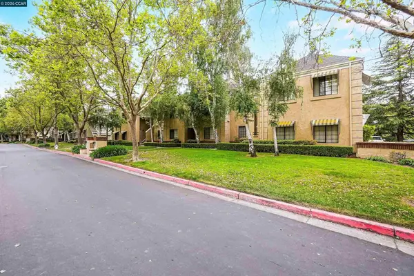2020 Canyon Woods Dr #C, San Ramon, CA 94582