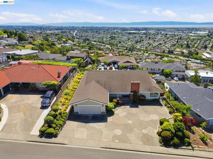 1961 Marineview Dr, San Leandro, CA 94577 - #3