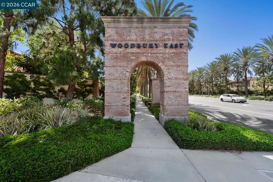 217 Mantle, Irvine, CA 92618 - #2