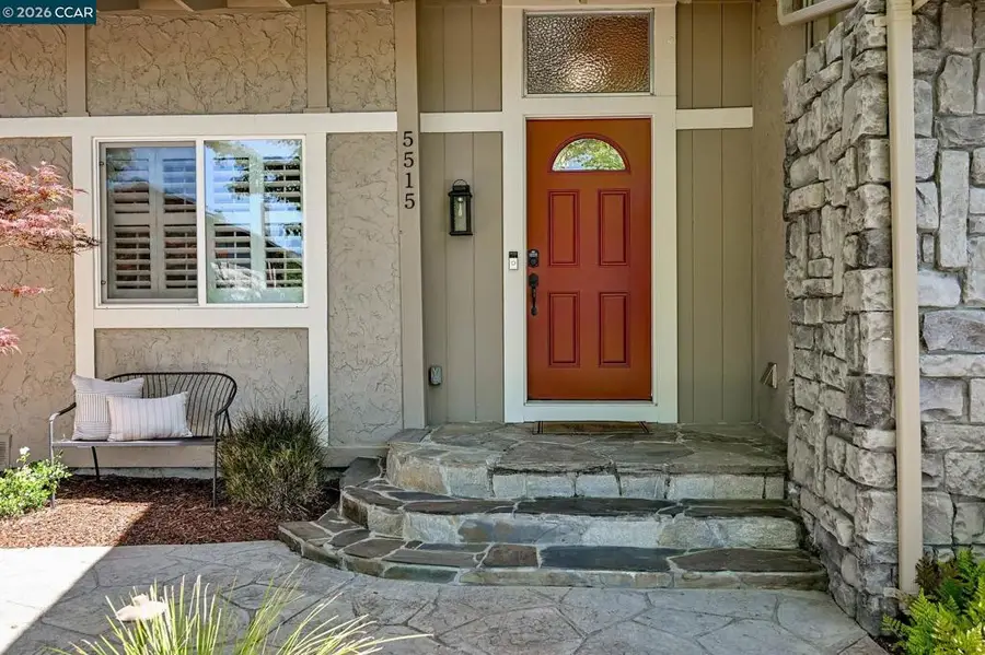 5515 Langford Ct, Concord, CA 94521 - #2
