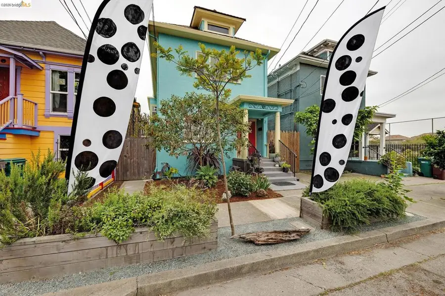 679 28th St, Oakland, CA 94608 - #3