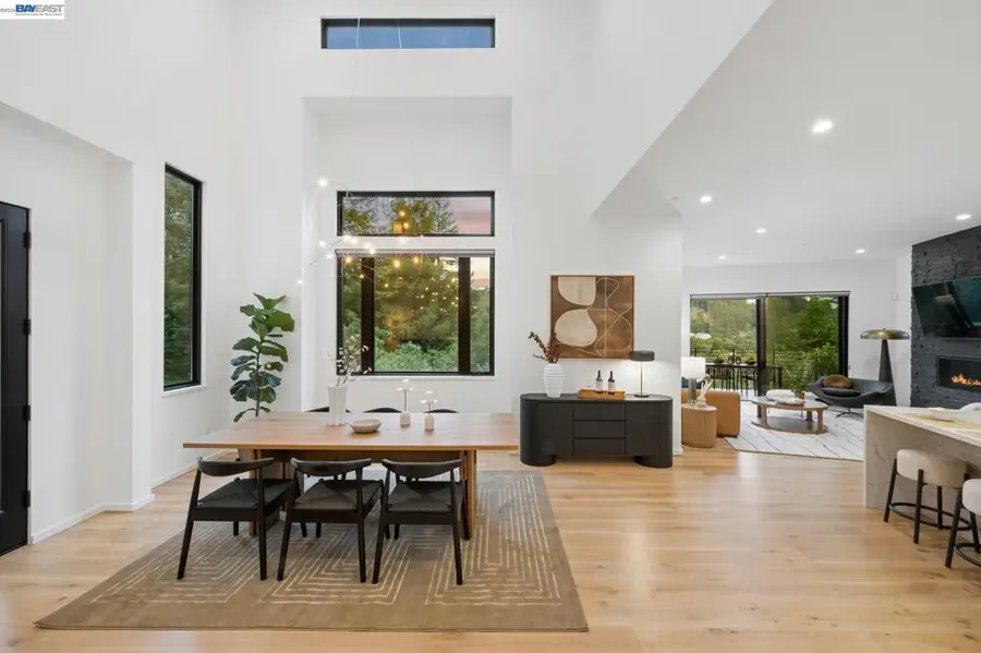 6874 Buckingham Boulevard, Berkeley, CA 94705 - #2