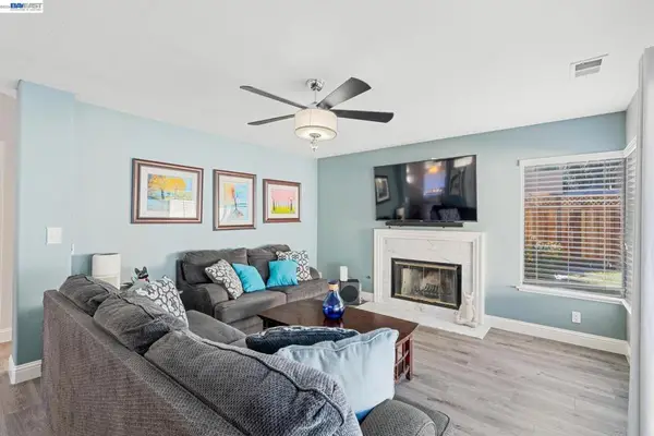 1930 Tahoe Cir, Tracy, CA 95376