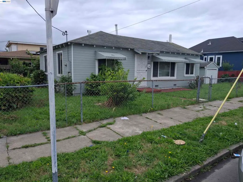 800 S 45th St, Richmond, CA 94804 - #1